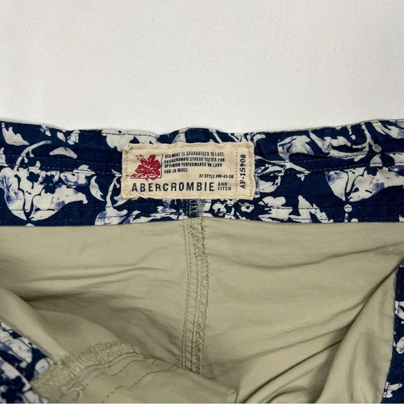 Vintage 90’s Abercrombie & Fitch Board Shorts - Picture 7 of 8